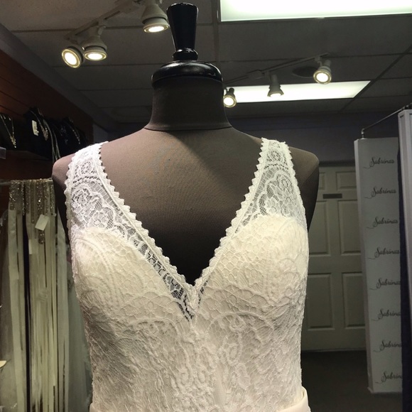 Lia Mia - Style A471 - Size 10 - Sand/IV/Nude - Picture 3 of 4